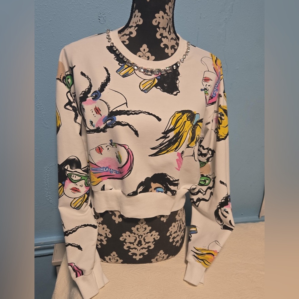 Artistic Faces Women's Sweatshirt